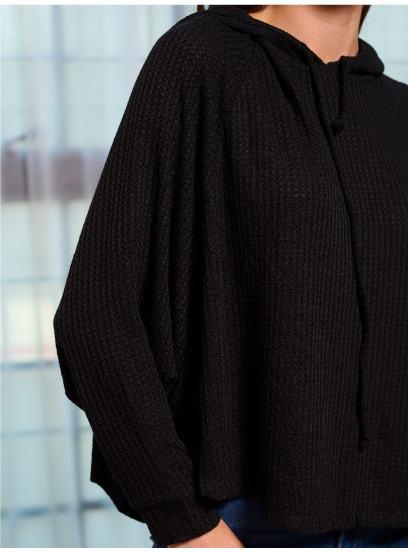 WOMEN'S LONG SLEEVE HOODED LOOSE FIT WAFFLE TOP WOMEN'S LONG SLEEVE HOODED LOOSE FIT WAFFLE TOP