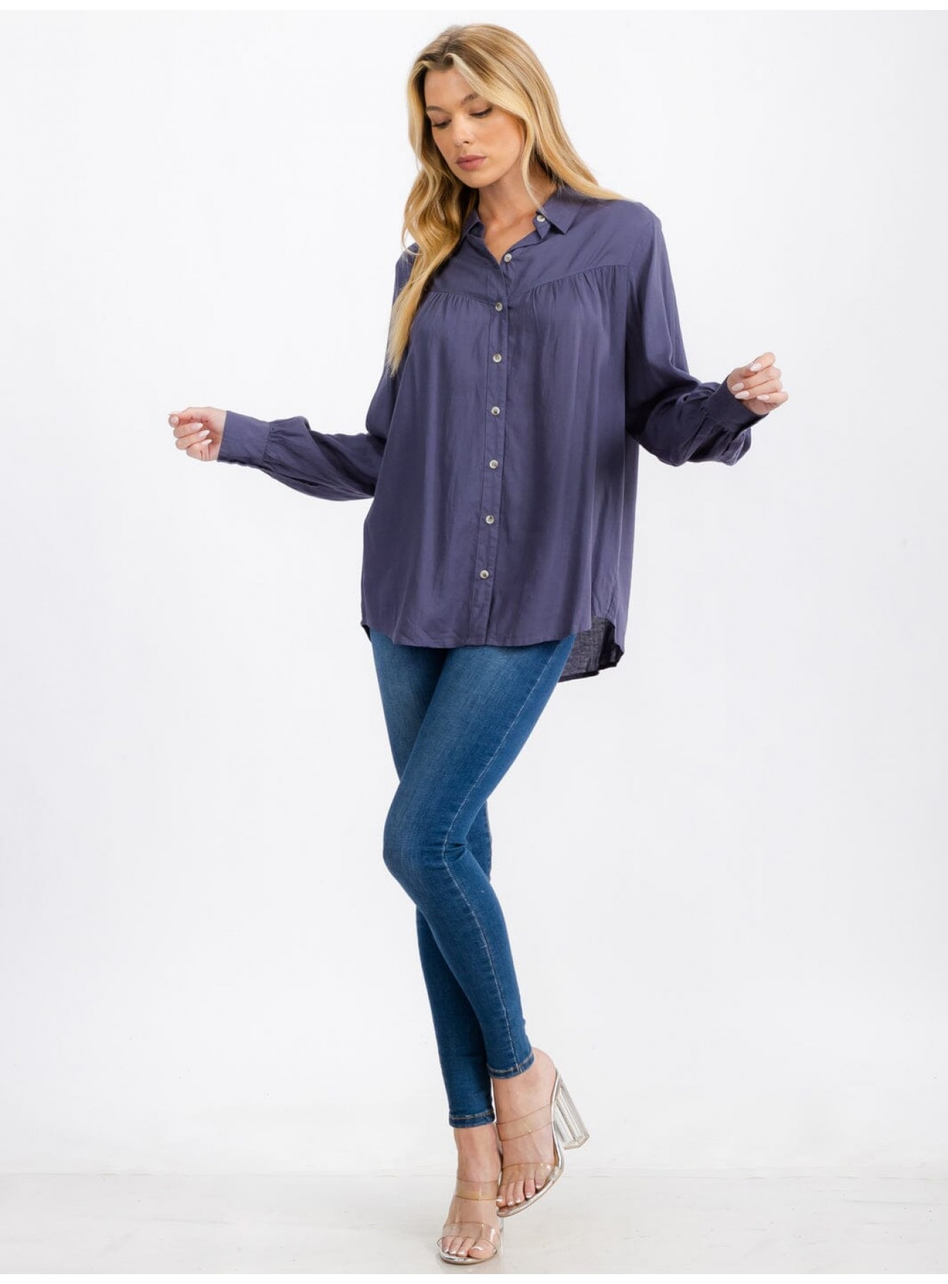 WOMEN'S LONG SLEEVE BUTTON UP LINEN BLOUSE WOMEN'S LONG SLEEVE BUTTON UP LINEN BLOUSE