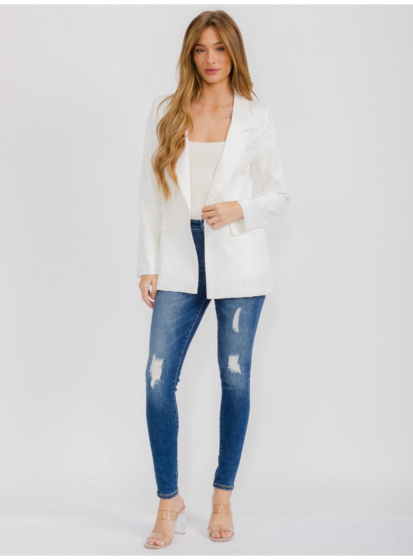 WOMEN'S LONG SLEEVE BUTTON CLOSURE BLAZER