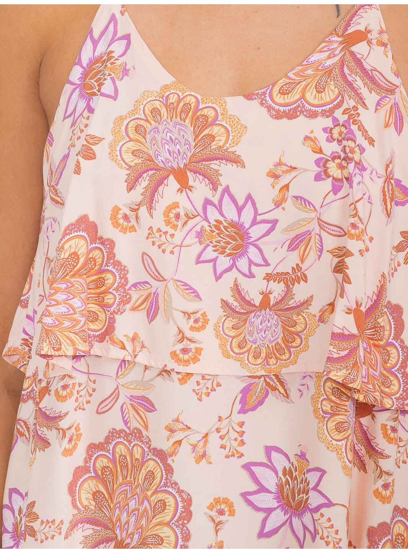 WOMEN'S SLEEVELESS V-NECK RUFFLE TIERED FLORAL TANK TOP