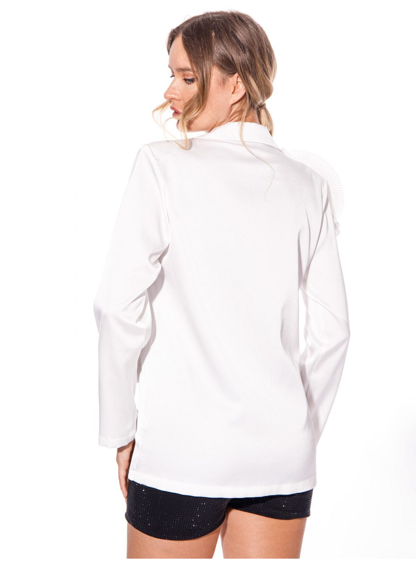 WOMEN'S LONG SLEEVE BUTTON CLOSURE FRONT DETAILED SATIN BLAZER