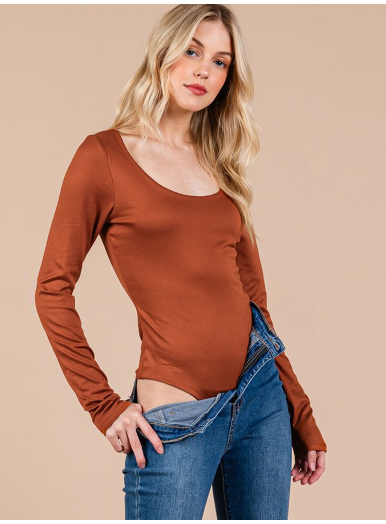 WOMEN'S LONG SLEEVE ROUND NECK SOLID BOD...