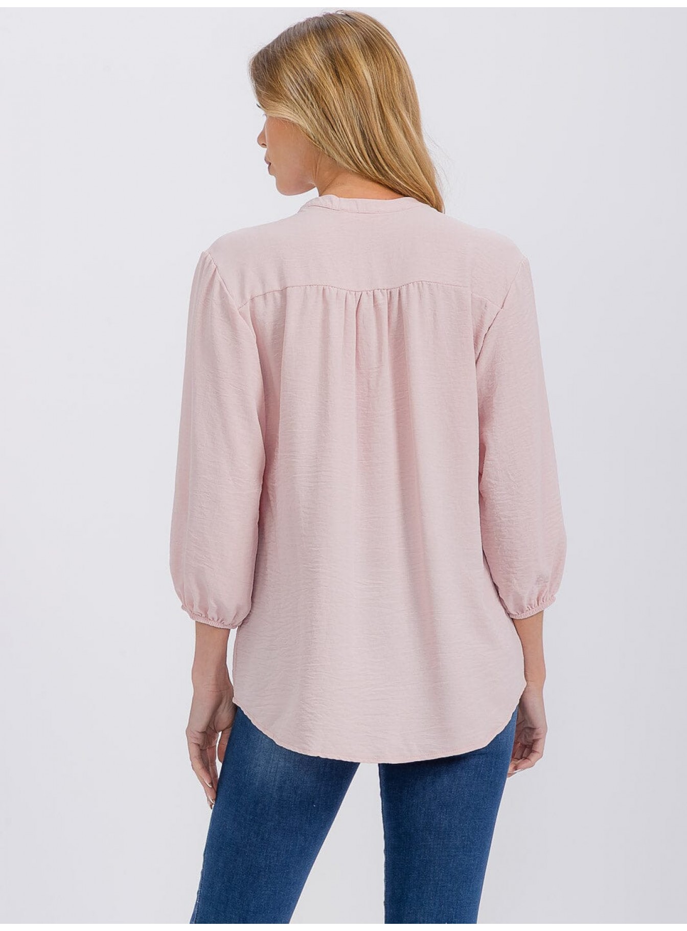 WOMEN'S 3/4 SLEEVE V-NECK HIGH-LOW BLOUSE WOMEN'S 3/4 SLEEVE V-NECK HIGH-LOW BLOUSE