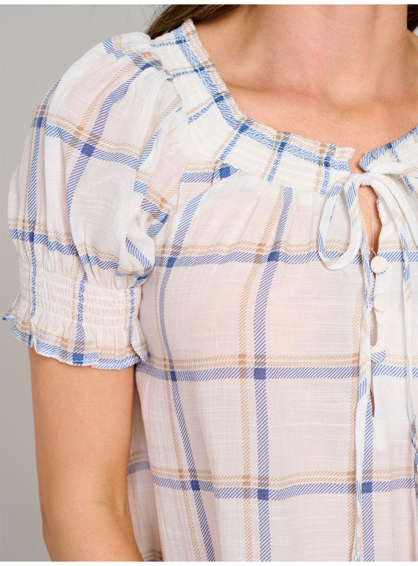 WOMEN'S SHORT PUFF SLEEVE PLAID BLOUSE WOMEN'S SHORT PUFF SLEEVE PLAID BLOUSE