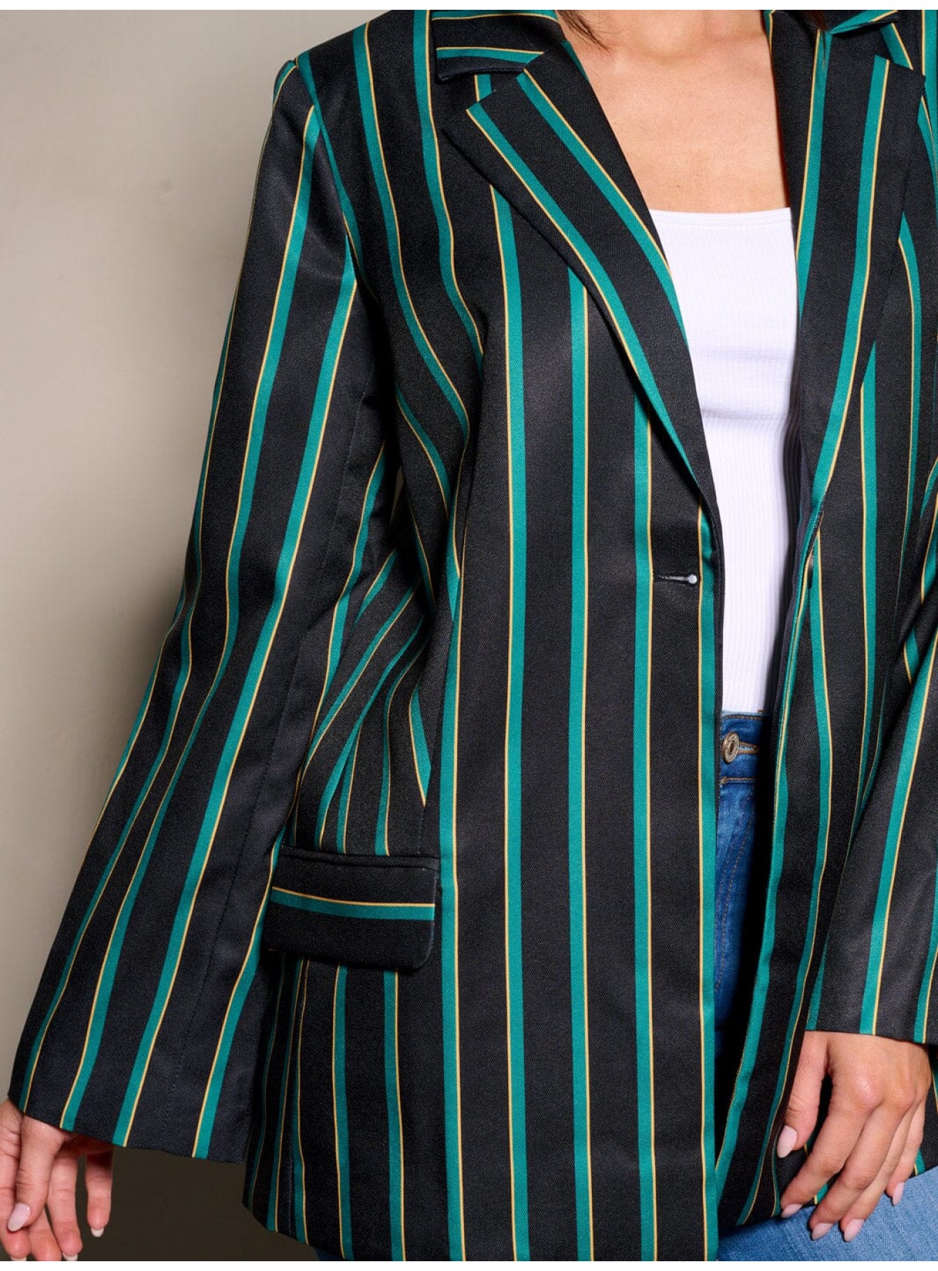 WOMEN'S LONG SLEEVE BUTTON CLOSURE STRIPES COLORBLOCK BLAZER WOMEN'S LONG SLEEVE BUTTON CLOSURE STRIPES COLORBLOCK BLAZER
