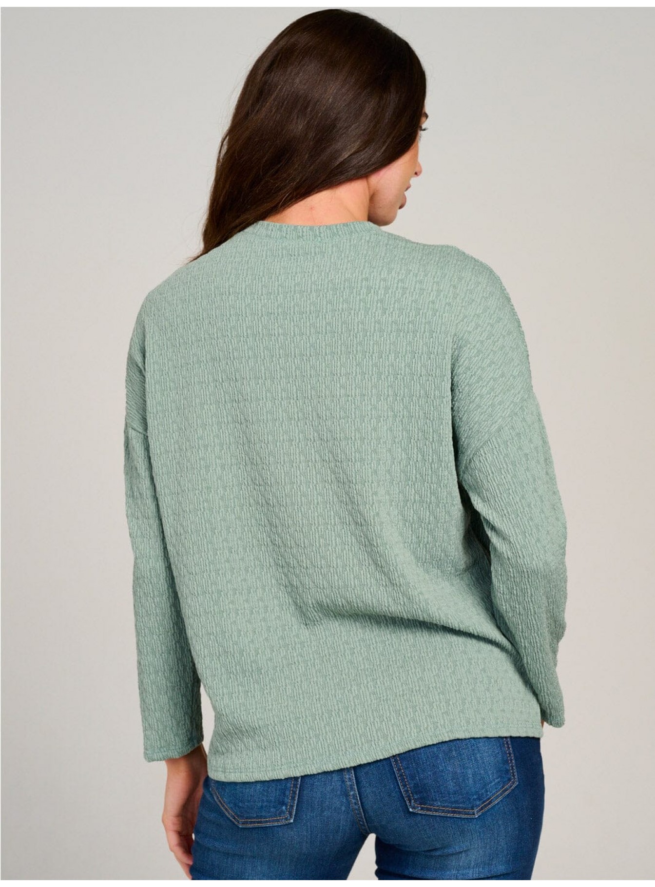 WOMEN'S LONG SLEEVE FRONT POCKET DETAILED BLOUSE