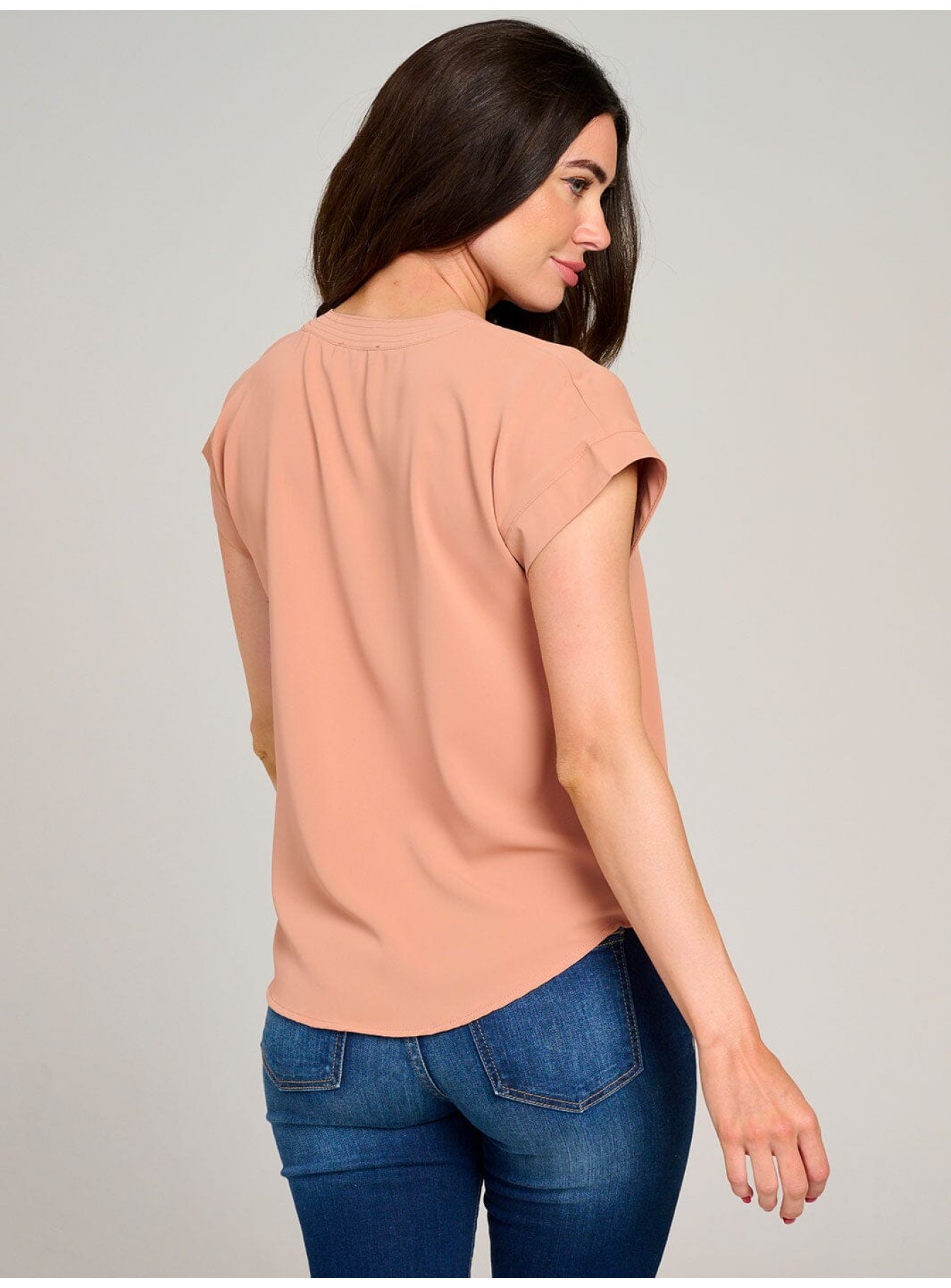 WOMEN'S SHORT SLEEVE V-NECK SOLID BLOUSE WOMEN'S SHORT SLEEVE V-NECK SOLID BLOUSE