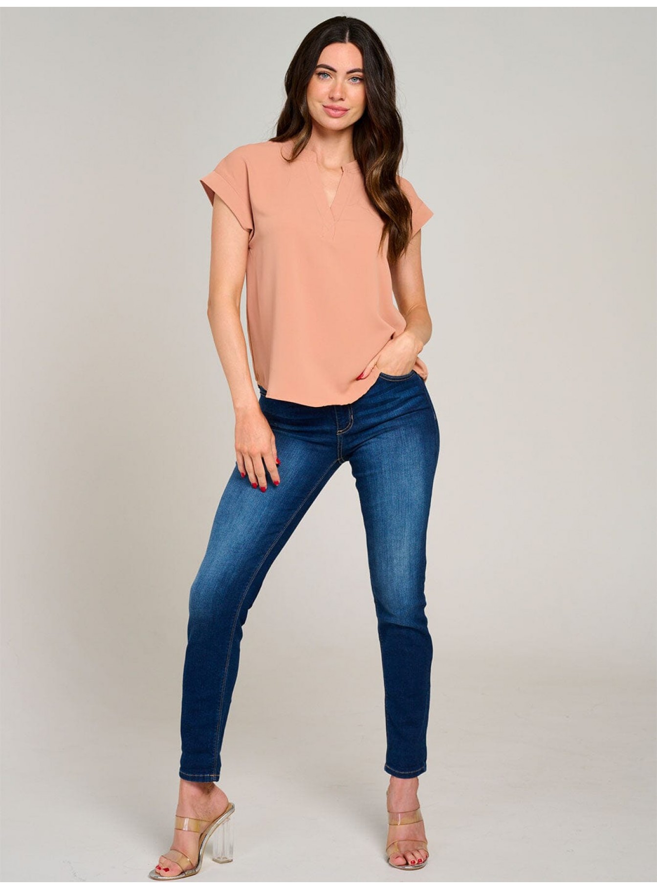 WOMEN'S SHORT SLEEVE V-NECK SOLID BLOUSE WOMEN'S SHORT SLEEVE V-NECK SOLID BLOUSE