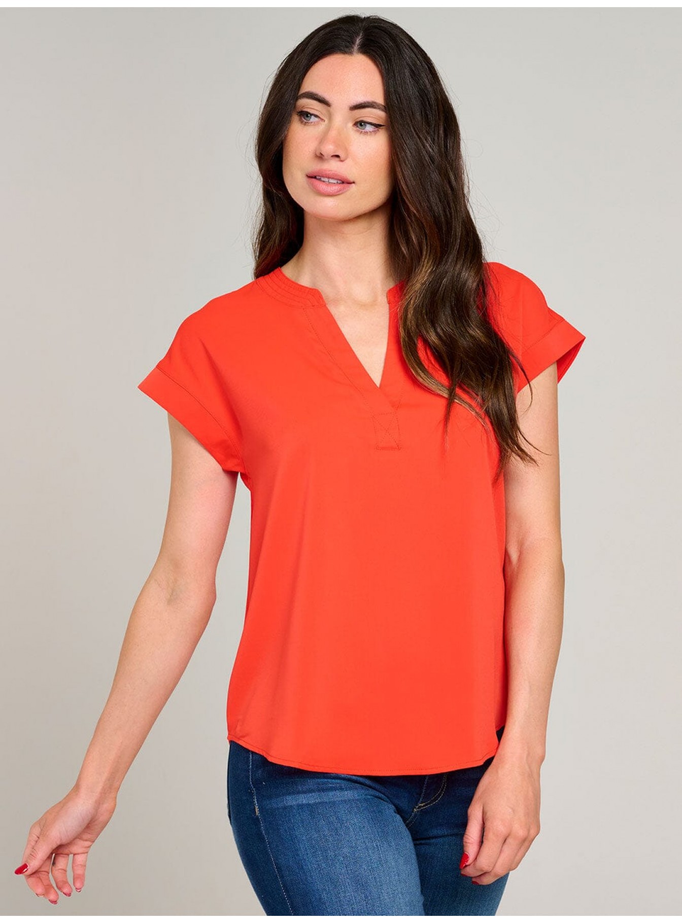 WOMEN'S SHORT SLEEVE V-NECK SOLID BLOUSE WOMEN'S SHORT SLEEVE V-NECK SOLID BLOUSE