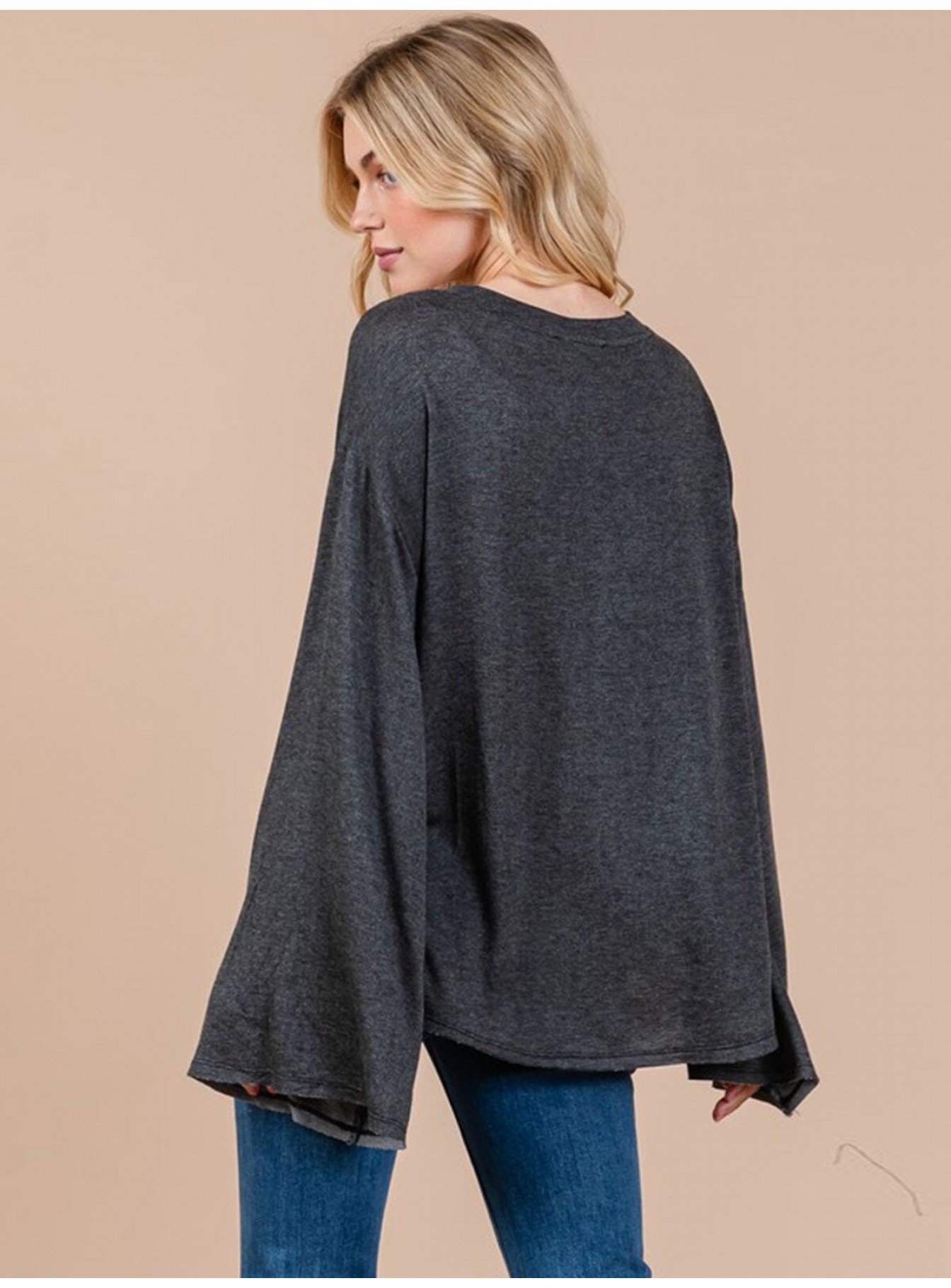 WOMEN'S LONG BELL SLEEVE SOLID TOP WOMEN'S LONG BELL SLEEVE SOLID TOP