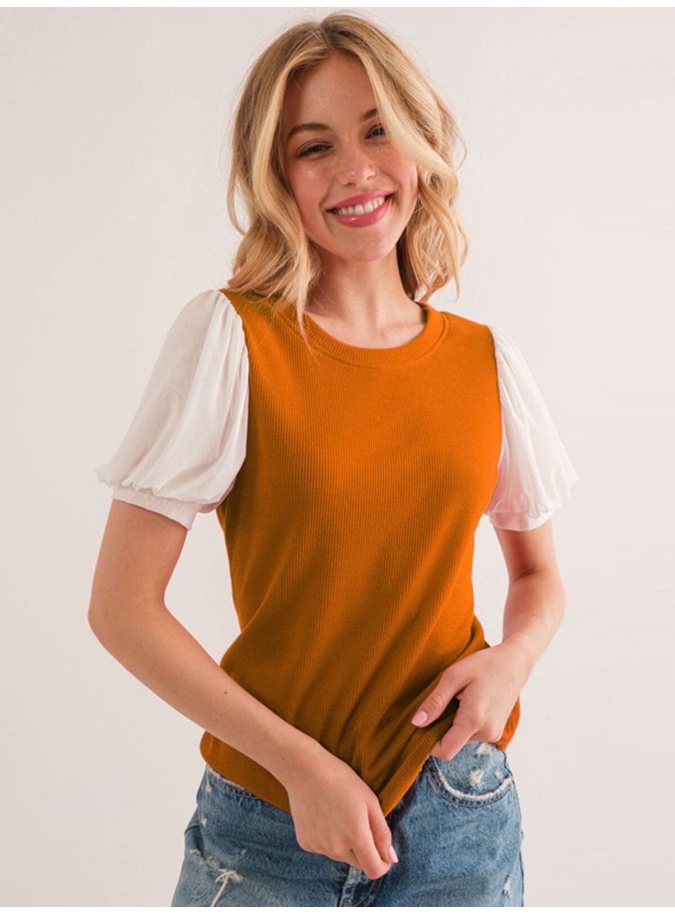 WOMEN'S SHORT PUFF SLEEVE RIBBED COLORBLOCK TOP