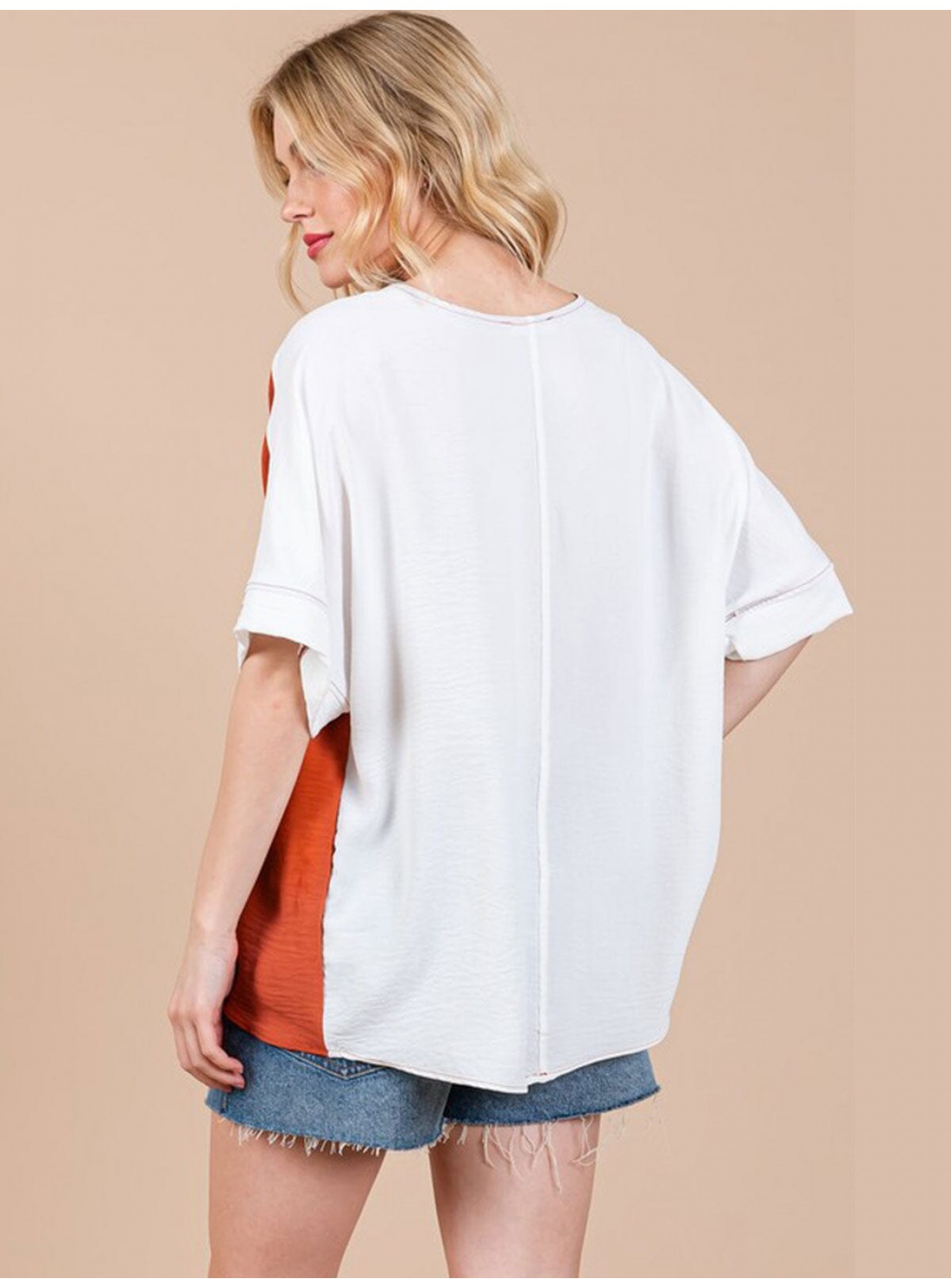 WOMEN'S SHORT SLEEVE V-NECK COLORBLOCK TUNIC HIGH-LOW TOP