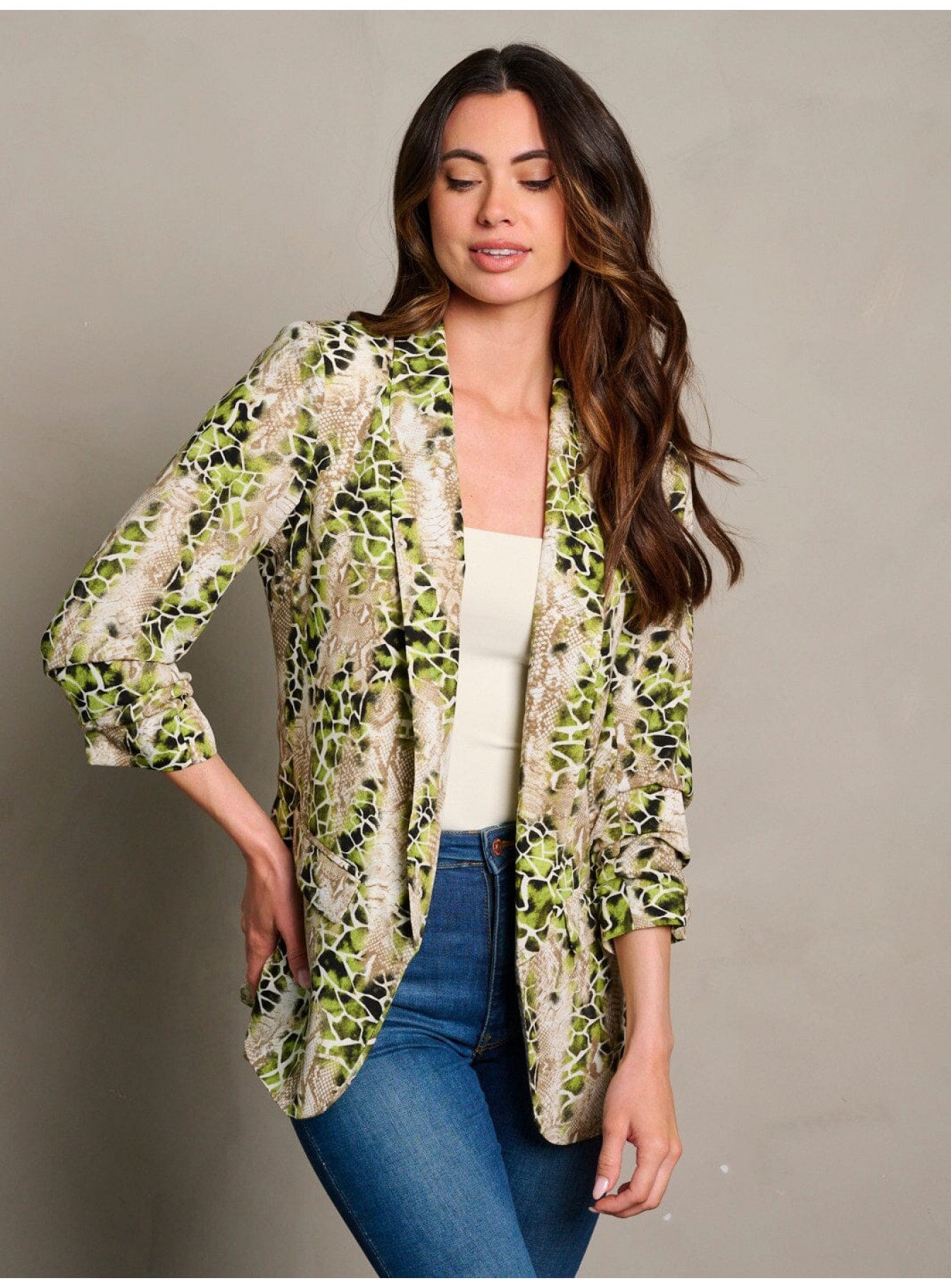 WOMEN'S 3/4 RUCHED SLEEVES OPEN FRONT SNAKE PRINT BLAZER