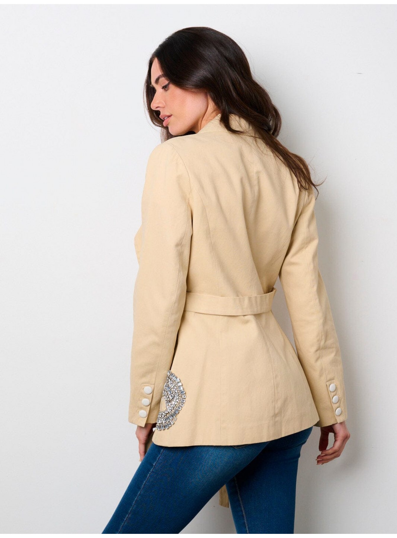 WOMEN'S LONG SLEEVE BUTTON CLOSURE SELF TIE STUDS DETAILED BLAZER